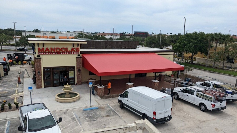 Commercial awning - mandolas